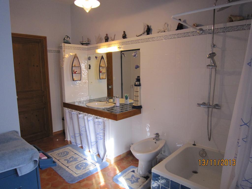 La Frandomiere Bed & Breakfast Saint-Martin-de-Londres Cameră foto