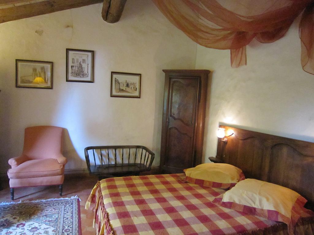 La Frandomiere Bed & Breakfast Saint-Martin-de-Londres Exterior foto